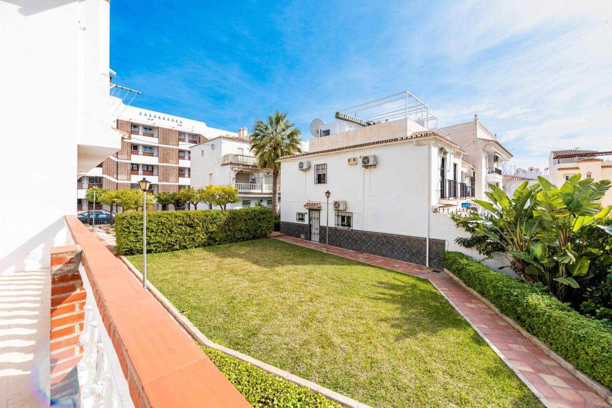 Nerja Centro, Playa Carabeo Apartment Exterior photo